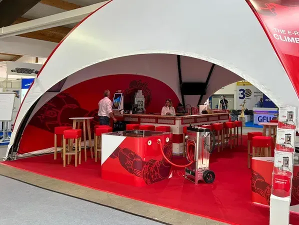Exhibition tent type and scene matching